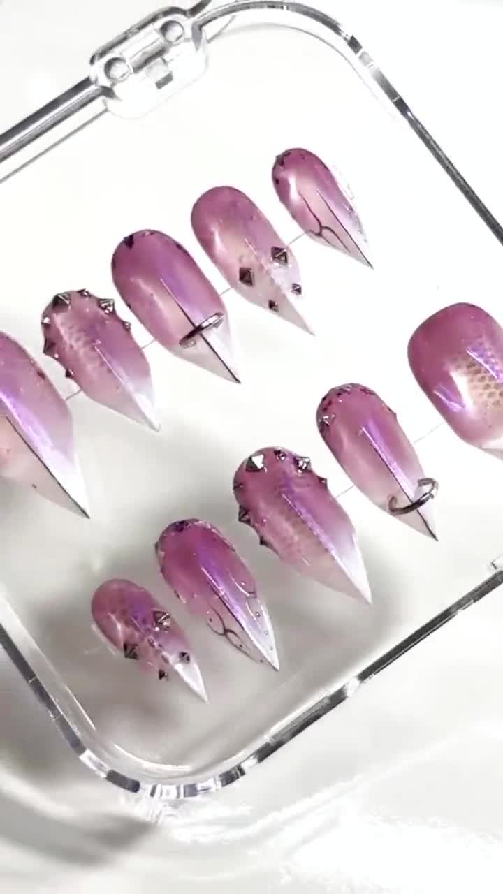 Purple Chrome Cat Eye Press On Nails: Claw Nail Set video poster