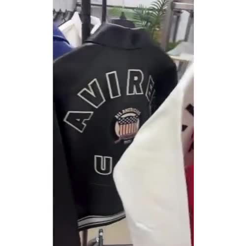 Giubbotto bomber in pelle da uomo TRAPSTAR x AVIREX USA Edition Flight Icon Jackets video poster