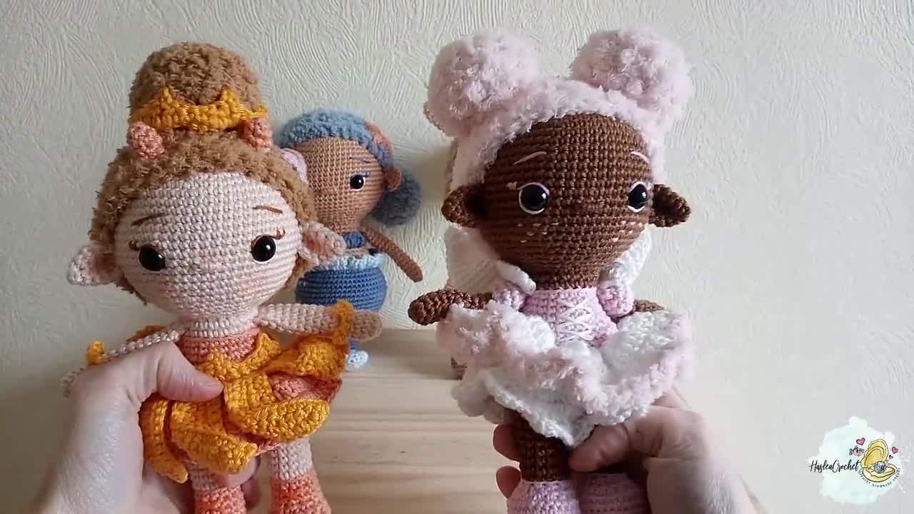 E-book Beginner Dolls EN-FR Amigurumi Crochet Pattern Bundle: 4 Easy Dolls  Doll Crochet Pattern Crochet Pattern Amigurumi Pattern 