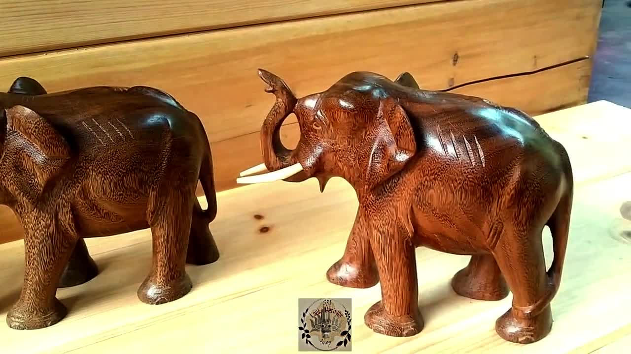 Taiwanese Artist Hand-Carves Charming Wooden Toys Full of Character
