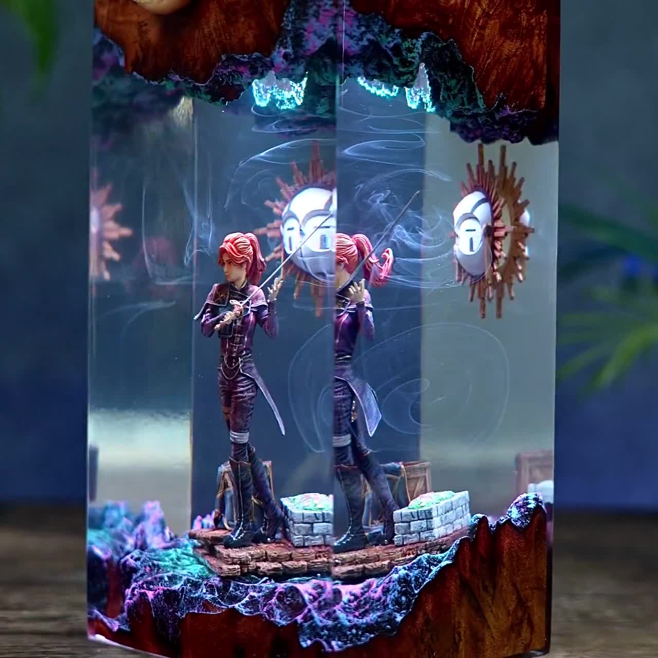 Diorama Mael.le Expedition 33 Night Lamp, Handmade Resin & Wood