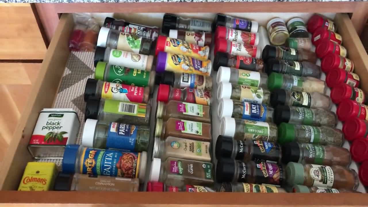 Customizable Spice Rack Drawer Organizer / Spice Drawer Organization /  Kitchen Insert Spice Storage With Liner / Vertical/ Christmas Gift 