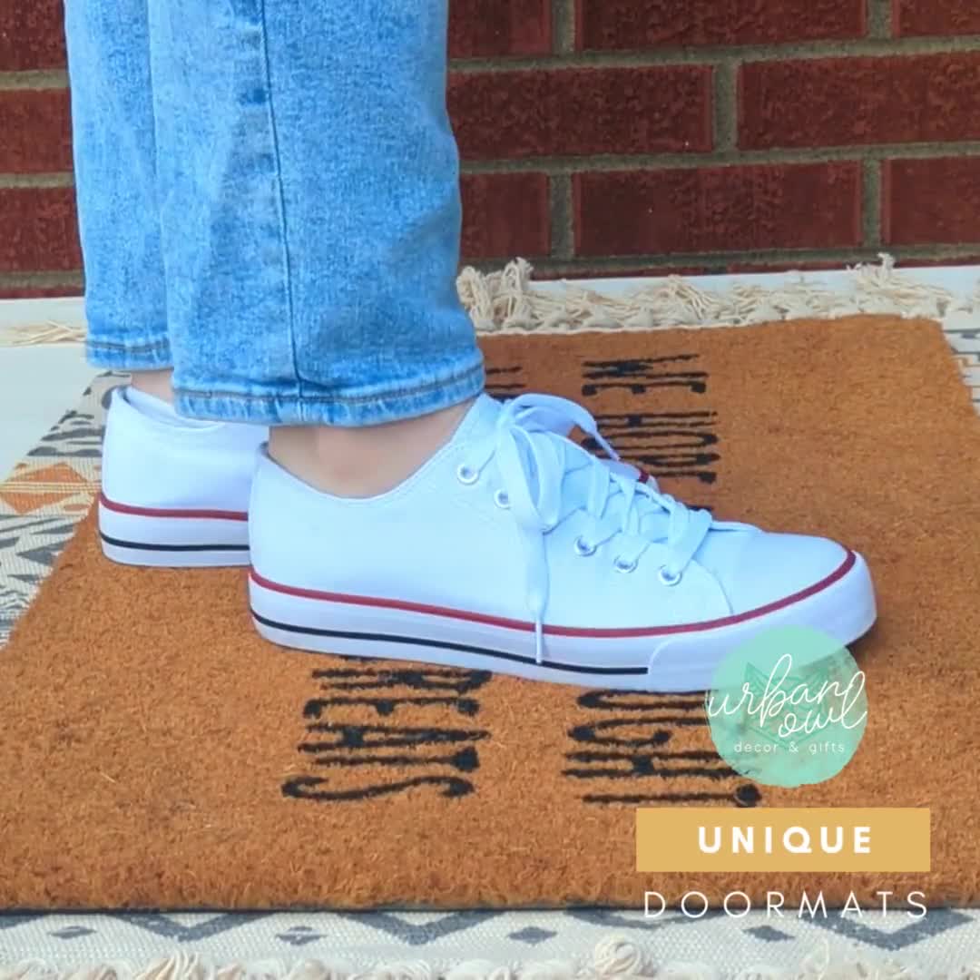 25 Easy DIY Shoe Painting Ideas - DIY Painted Shoes - The Beauty Dojo