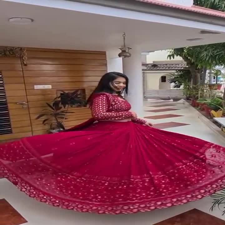 Pin by Shalini Venu on Shalini | Simple dress casual, Girls graduation  dresses, Indian bridal outfits