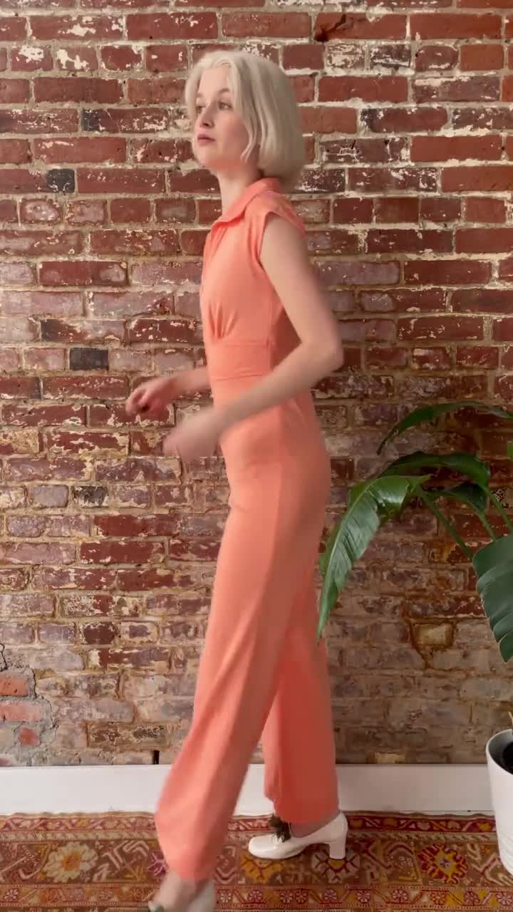 Vintage 1970s Peach Zip up Bell Bottom Jumpsuit - 70s Peach