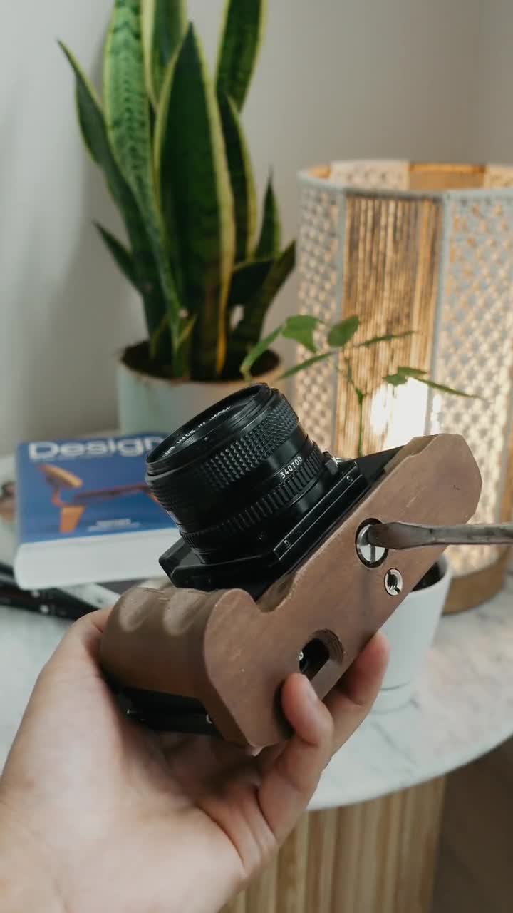 Wood Grip for Canon F-1 With Arca Swiss Mount | 3D Printed Wood Grip for Canon F-1 With Arca Swiss Mount | 3D Printed