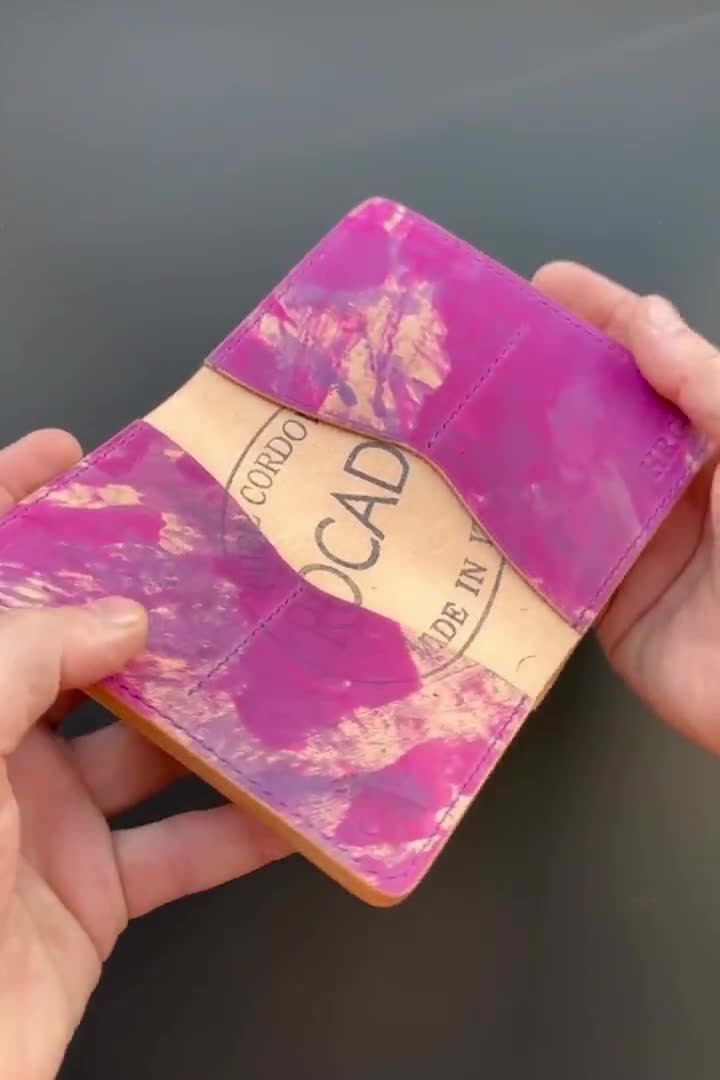 ロカド シェルコードバン 二つ折り財布 - Etsy 日本