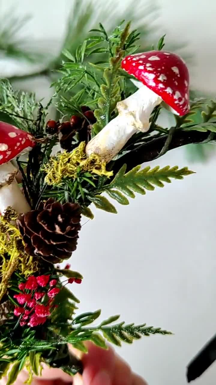 Serre-tête de Noël Serre-tête fée des bois avec champignons Chapeaux de  tête Champignons Fête de Noël Fairycore vintage Noël Woodland design Hiver  -  France