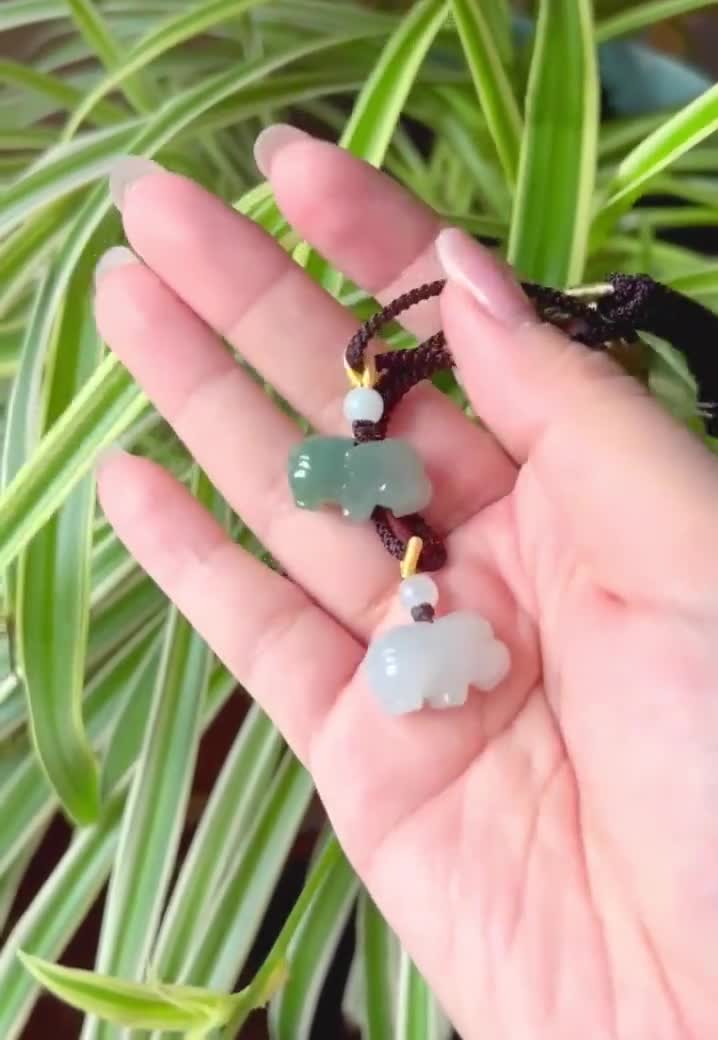 翡翠 かわいい象のペンダント 手編みネックレス 彼女へのジュエリー
