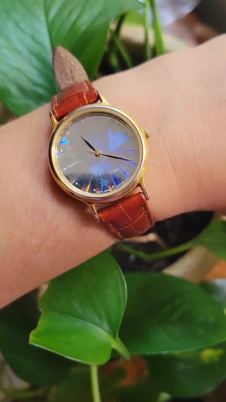 Vintage Lorus Quartz Mickey Mouse Genuine Leather Holograph