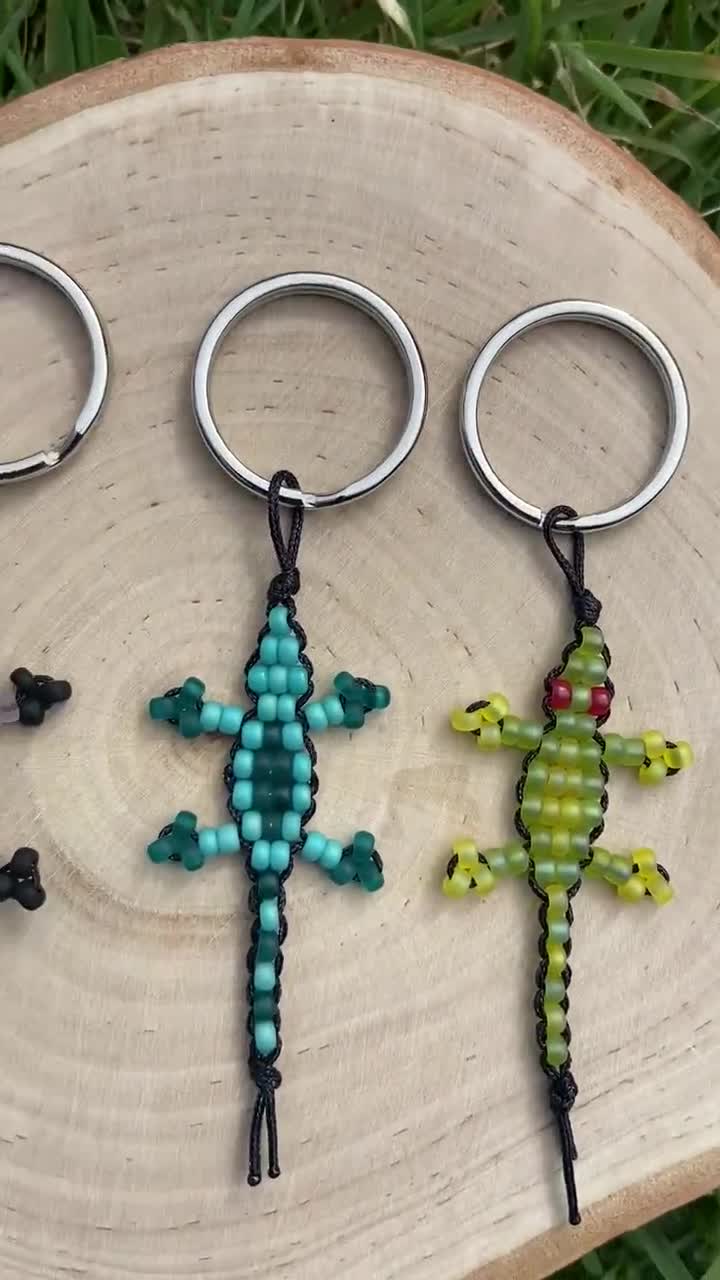 Neon Green Mini Beaded Lizard Keychain L 90s Kid Collection - Etsy