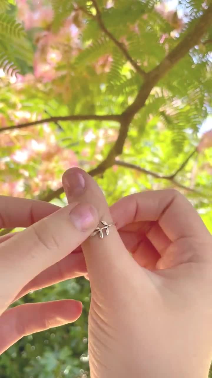 Sterling Silver Leaf Outline Ring - Dainty Cutout Design, Sizes 6-9, Gift Box Included - View #11