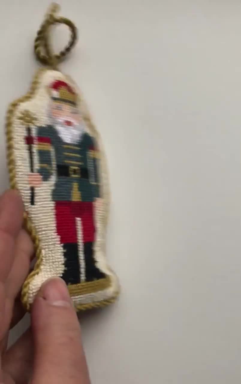 くるみ割り人形のクロスステッチ - クリスマス ニードルポイント