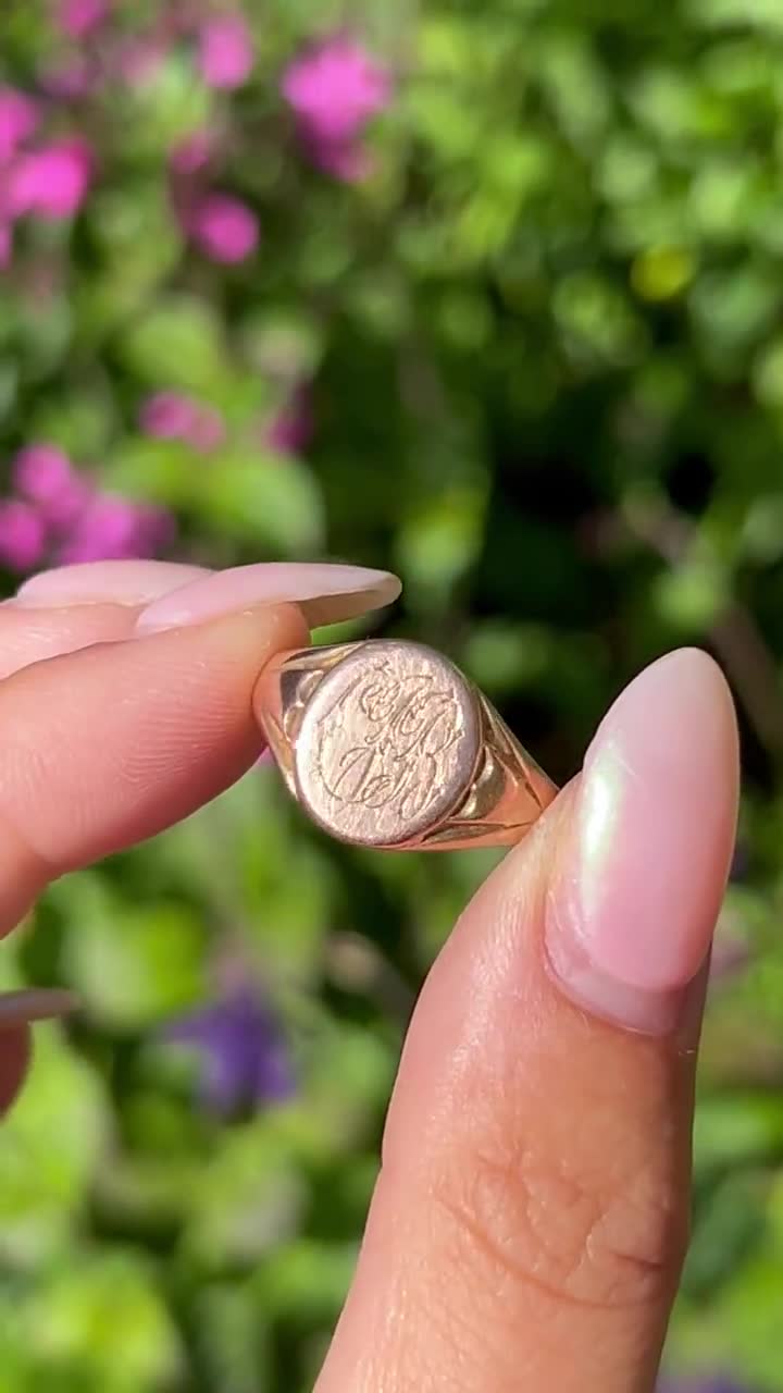 Vintage 9ct Gold Signet Ring - Etsy
