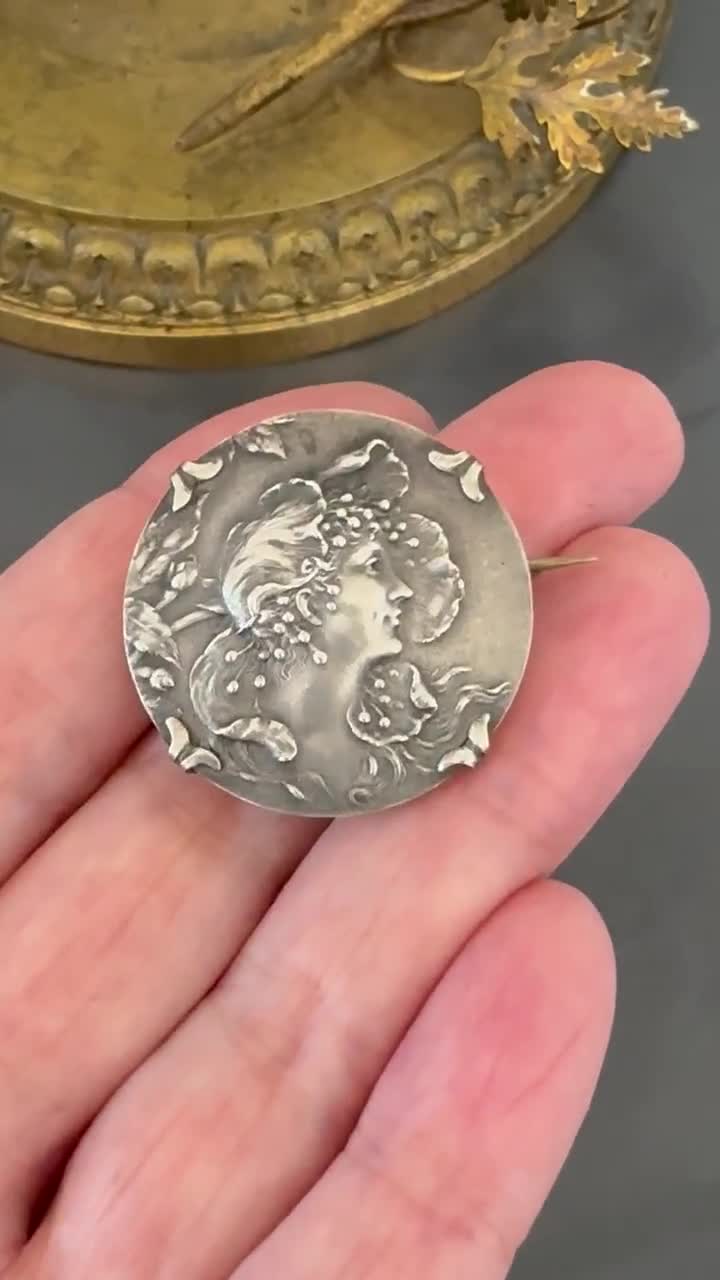 Broche ancienne argent massif signée arthus bertrand bijoux à La Madeleine | Clasf mode-accessoires