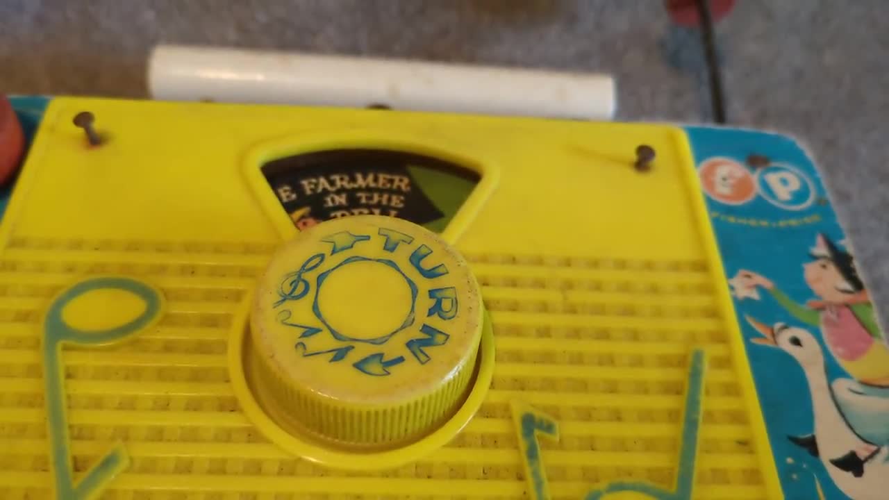 Original 1960s Fischer-price “tv-radio” Music Box Toy - Etsy