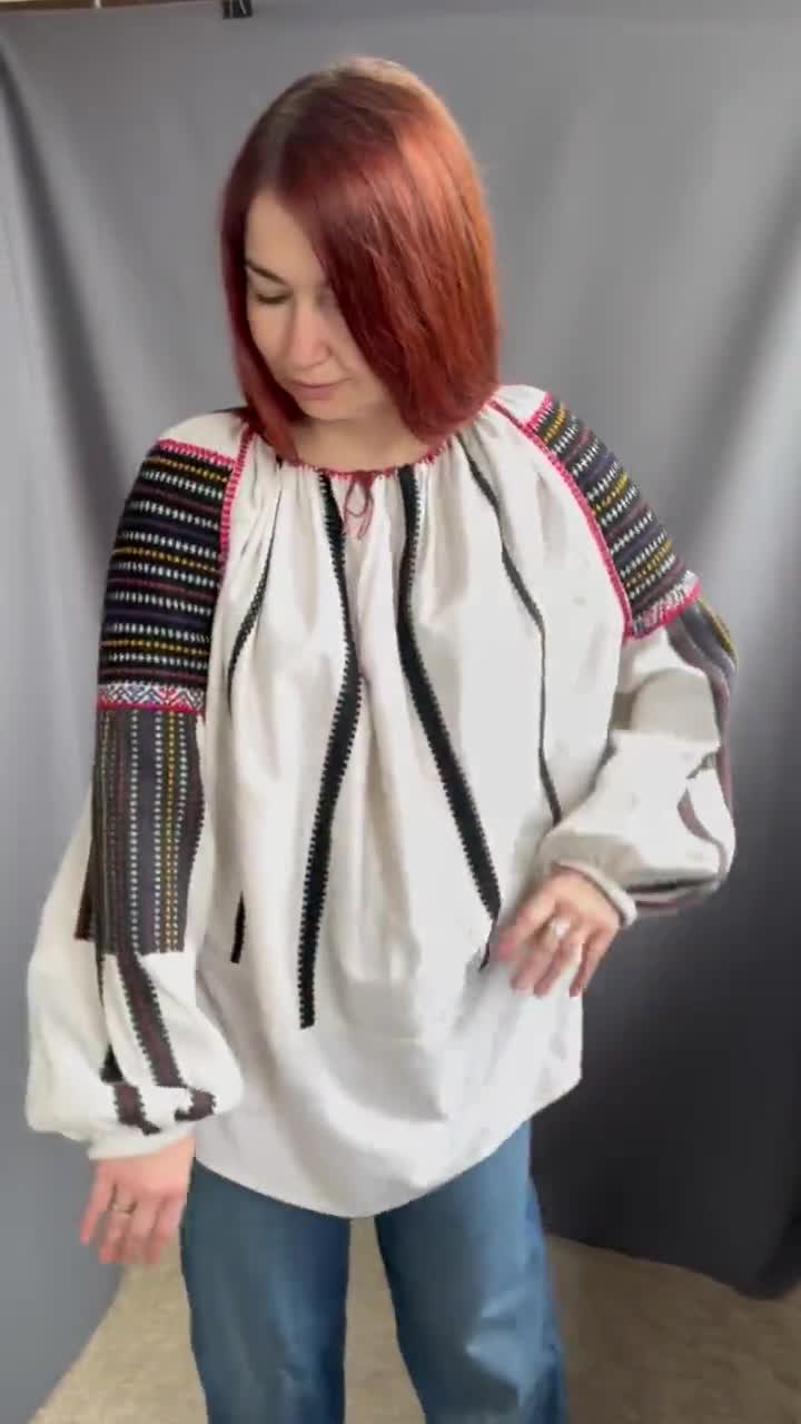 トップス antique Rumania blouse Vintage Peasant Top Blouse Romanian Embroidered Floral 70s Hippie