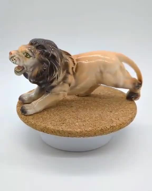 1950年代のヴィンテージ陶器製ライオンの置物 | ミッドセンチュリー