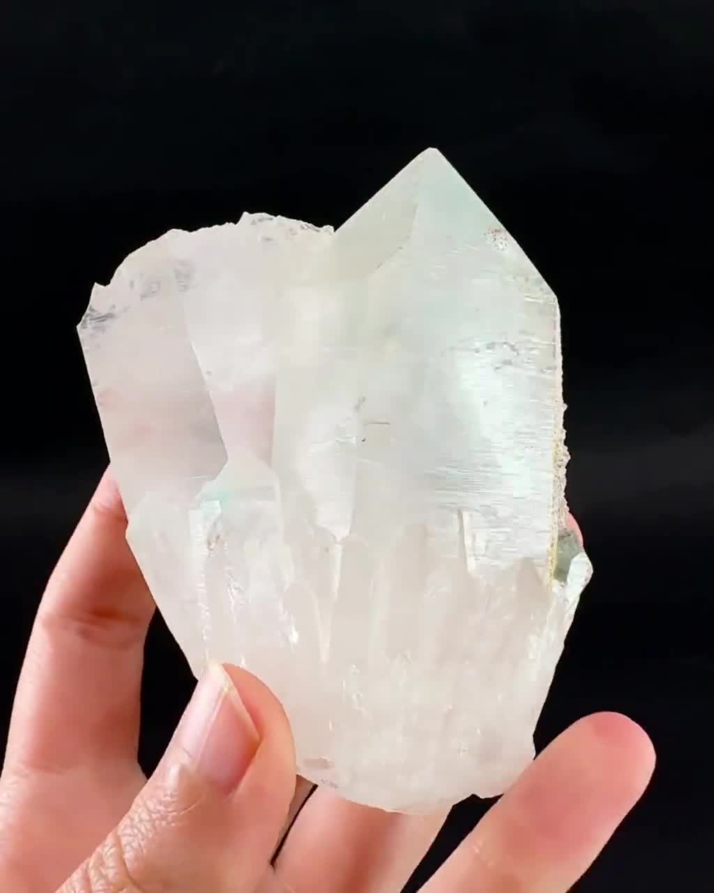 アホイト水晶標本｜銅含有物、南アフリカ - Etsy 日本