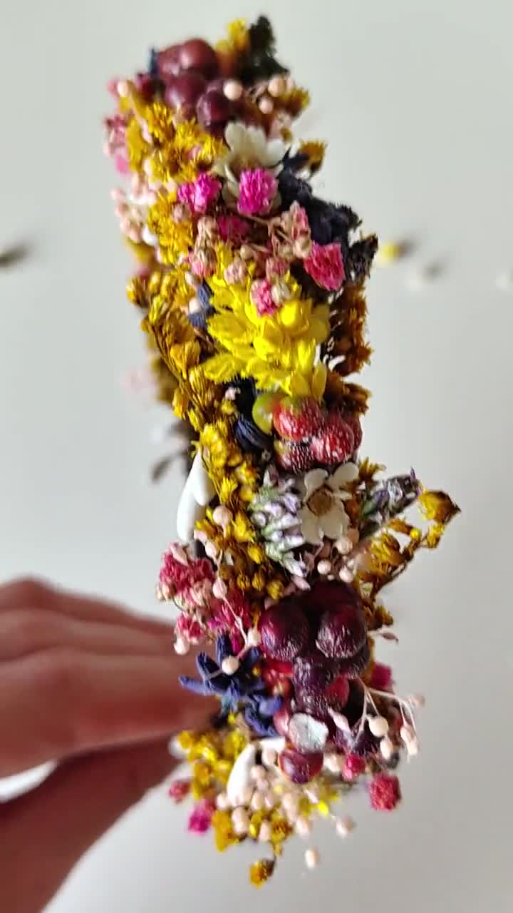 AdamappleLtd Dried Flower Crown Kit | DIY Flower Crown | Dried Flowers | Wedding Hair Accessory | Hen Party Kit | Festival Wedding