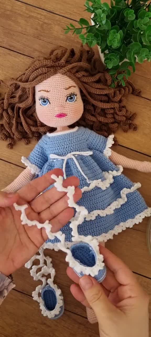 Amigurumi Lessons – creating simple doll – AmigurumiBB