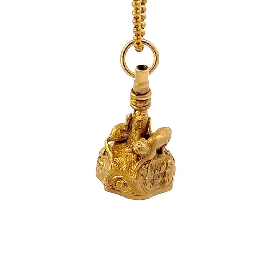 Cat Watching Mouse Bronze Pendant Cat Watching Mouse Bronze Pendant