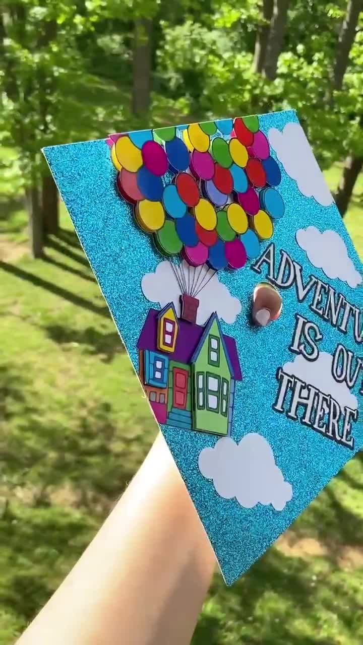 Customizable for any school colors! I can even add a Grad Cap to your  favorite disney character straw topper!! Visit my  shop to order…