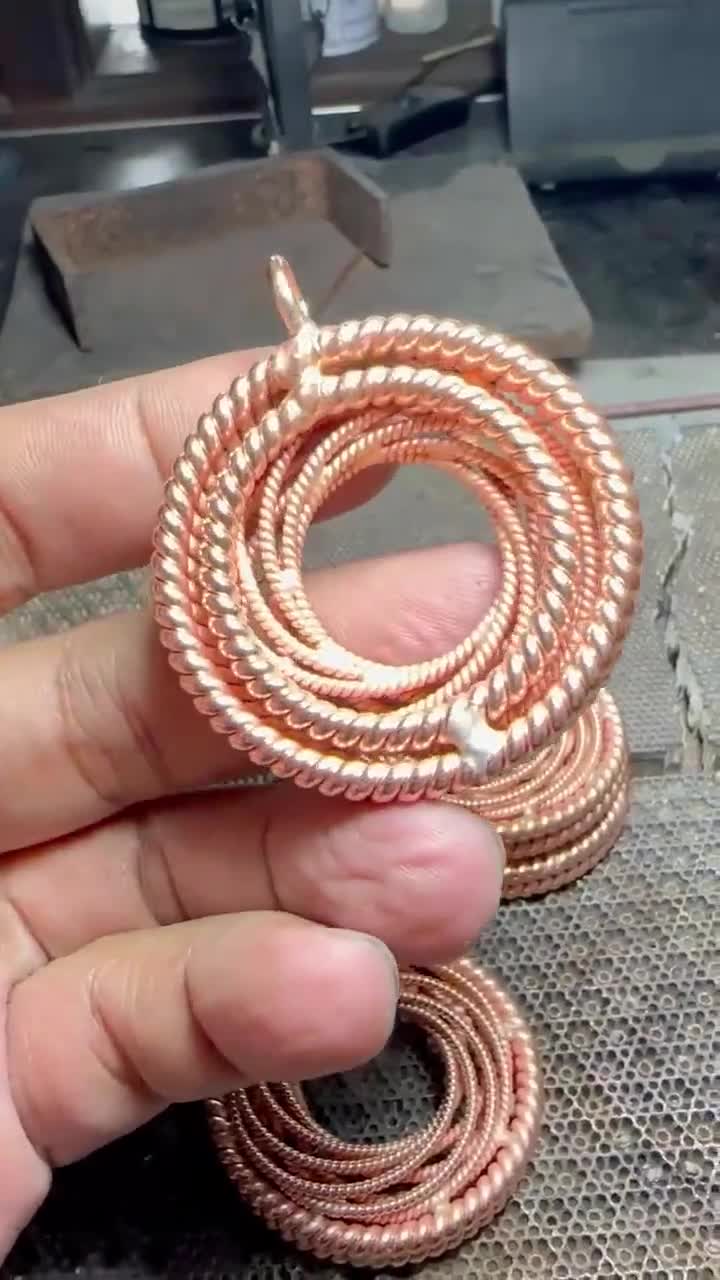 関送込 ILLUSORY Divergent Mechanical Twisted Ring ILLUSORY Divergent Mechanical Twisted Ring