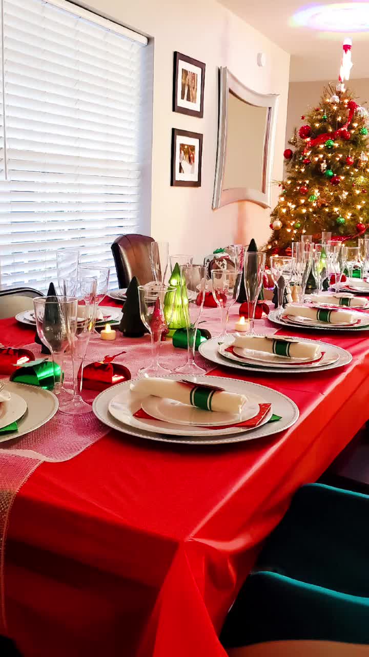 Serviettes De Noël 40 Pièces - Motif Père Noël - Rondes, Papier Résistant - Pour Décoration De Table Festive, Fête, Repas De Noël