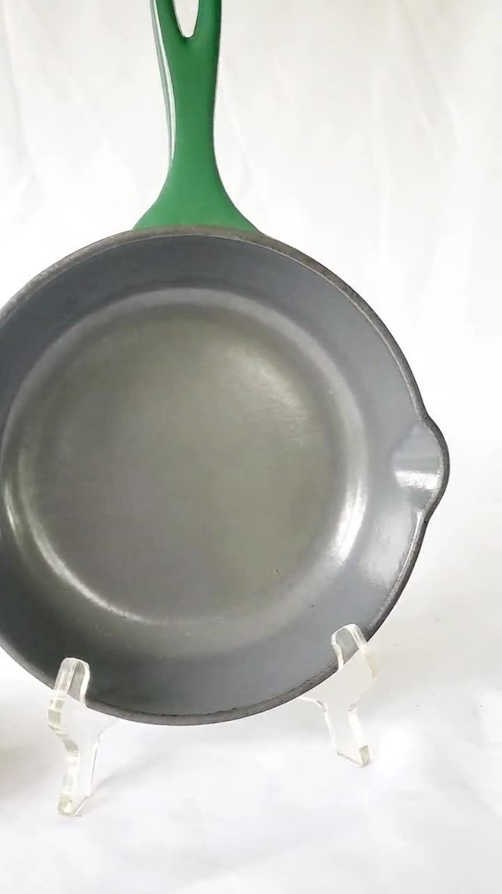Vintage Le Creuset Forest Green Enamelware Skillet, Size 20 - Etsy