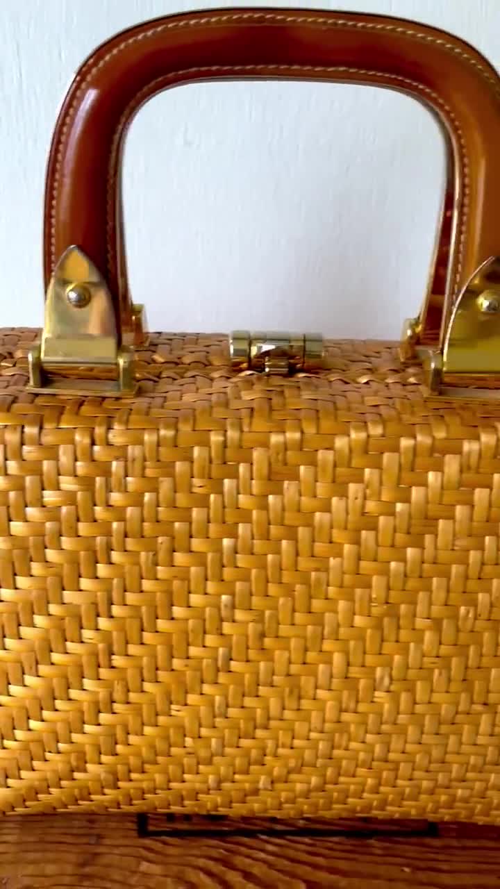 サチャ編み籐バスケットボックス財布 - Etsy 日本