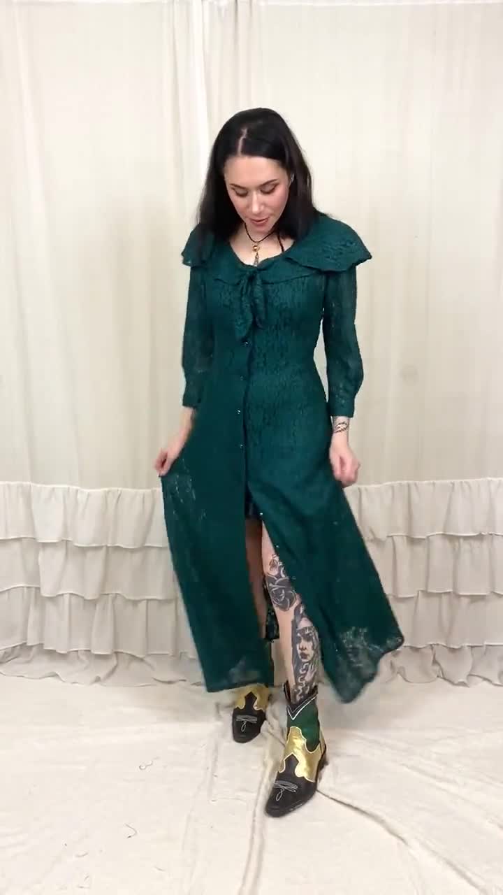 90s Green Lace Maxi Dress by All That Jazz 90s Green Lace Maxi Dress by All That Jazz