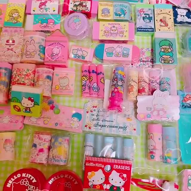 80年代ヴィンテージ サンリオキャラクター ハローキティとリトルツイン
