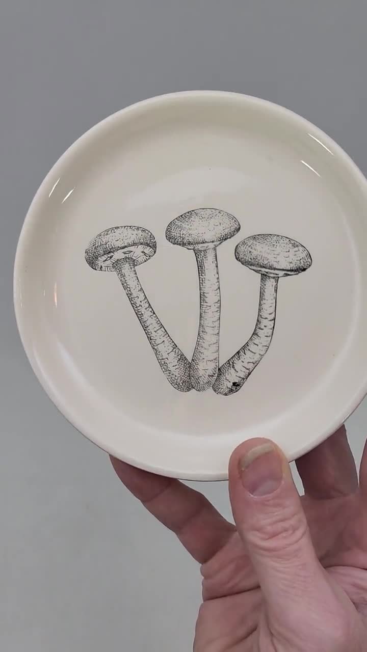 Mushroom Jewelry Dish / Small Dish / Trinket Dish / Mushroom Lover