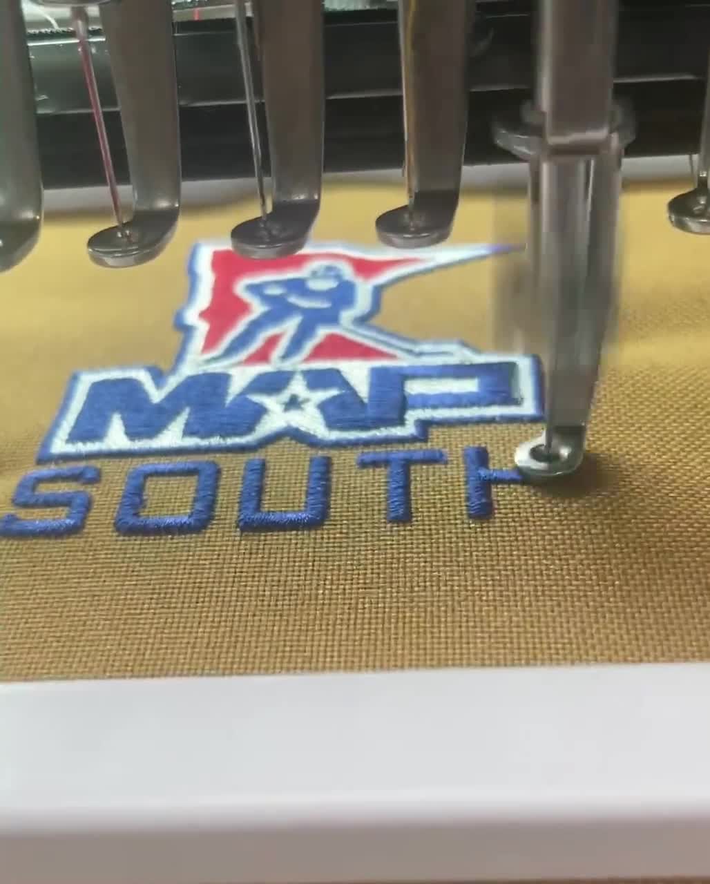 Mochila térmica personalizada. Hielera personalizada. Bordado de nombre, texto o logotipo. Hielera personalizada con capacidad para 40 latas. Ideal para actividades tácticas y de camping. a101 video poster