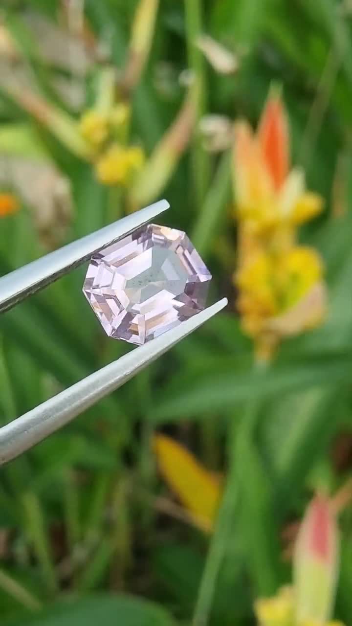 Carat• Spinel• Lavender• Burma Origin• Unheated Untreated