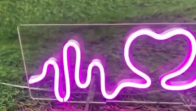  Custom Heartbeat Heart Beating Neon Sign,Acrylic Handmade 12V  Visual Art Wall Lights with Dimmable Switch for Man Cave Pub Bar Wall Decor  (Color : Pink, Size : 60X18cm) : Tools 