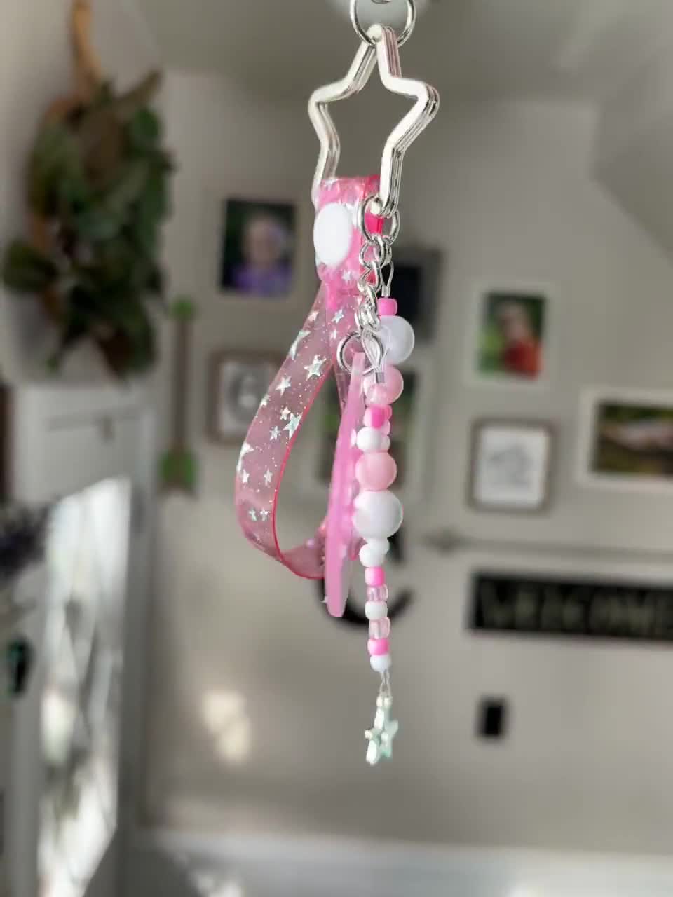 FIFTY FIFTY Kpop Keychain - TWENY Lightstick Accessory Tour