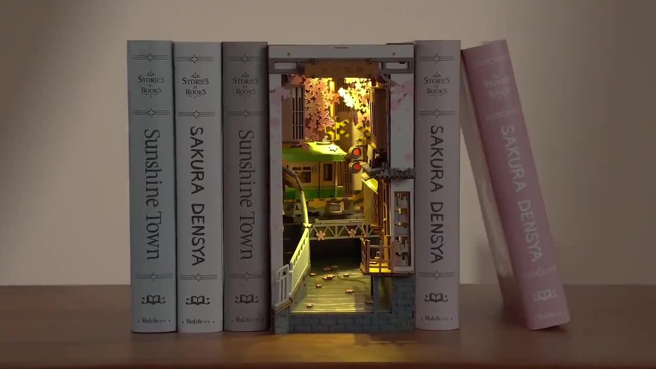 Rolife Sakura Densya DIY Book Nook Kit - Japanese Street Miniature