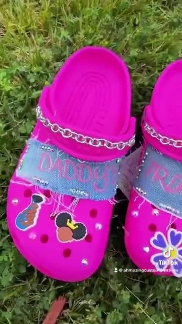 Denim Dream: Custom Crocs for a Unique Style Statement💕🐊 – B.eaded  E.verything 💕