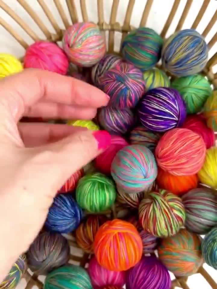 Colorful Mini Yarn Balls for Crafts, Yarn Box, Handmade Yarn, Multicolor  Yarn, Yarn for Knitting and Crocheting, 800 Grams 