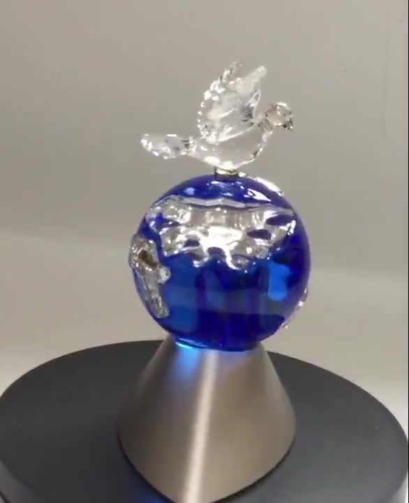 Swarovski Planet 2000 クリスタル地球儀ミレニアム Swarovski Planet 2000 クリスタル地球儀ミレニアム Swarovski