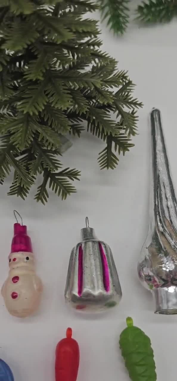 ヴィンテージミニクリスマスツリーオーナメント：アンティークガラス