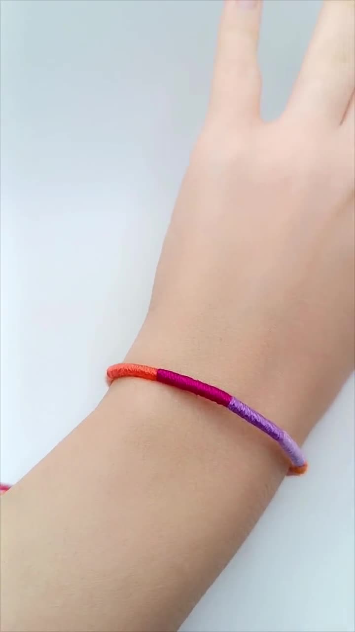 KELITCH Bracciali Dell'Amicizia Bohémien - 2 Pezzi Colorati In Corda Regolabile, Gioielli Fatti A Mano, Regalo Per Amiche E Famiglia