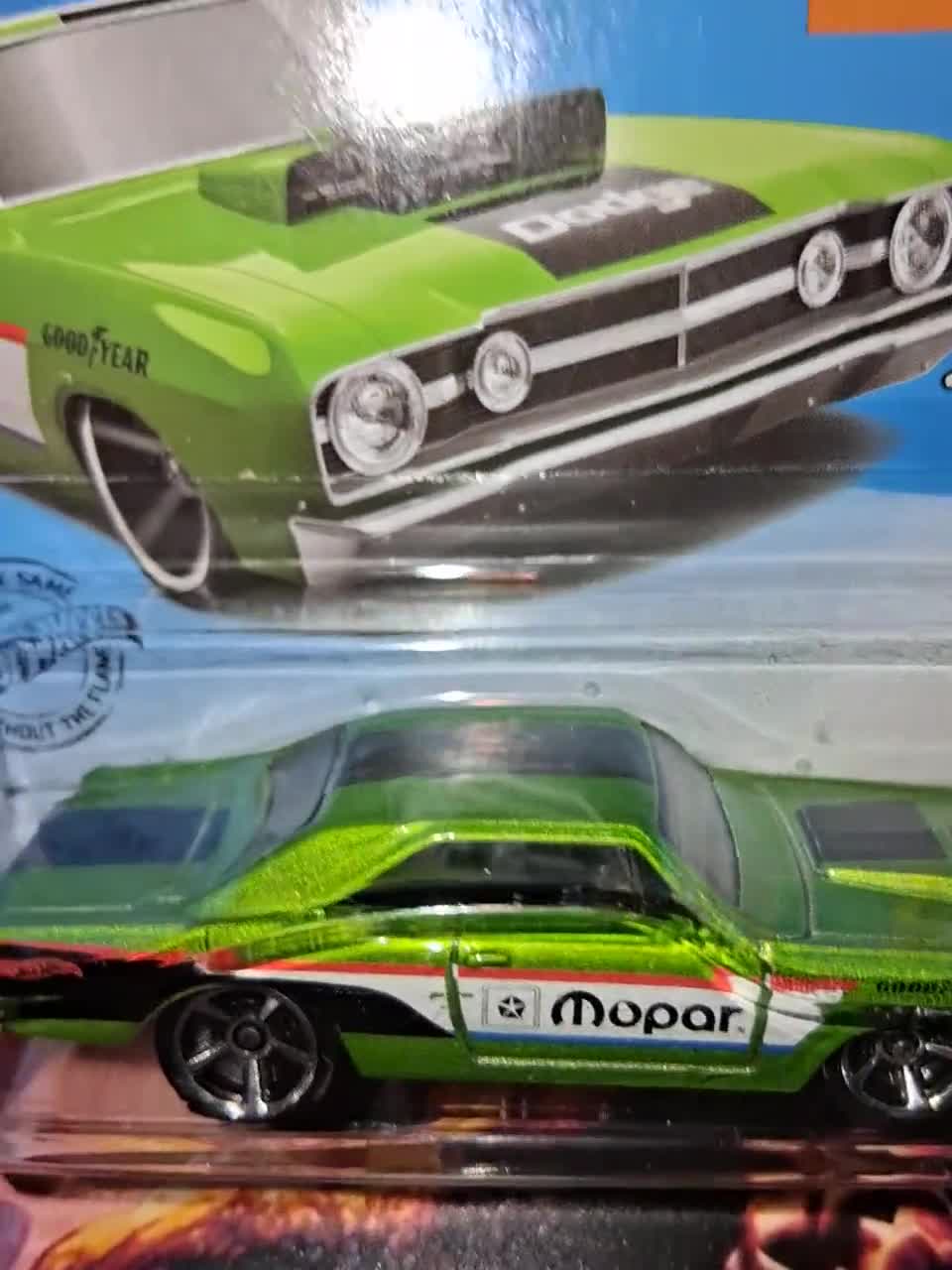 Hotwheels 68 Dodge Dart Mopar HW Speed Graphics Short Card Series