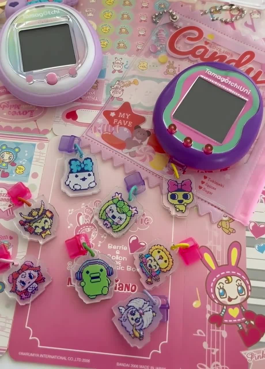 たまごっちuni ピンク　ダストプラグチャーム たまごっちユニ ダストプラグ チャーム タンフルっちの通販 by