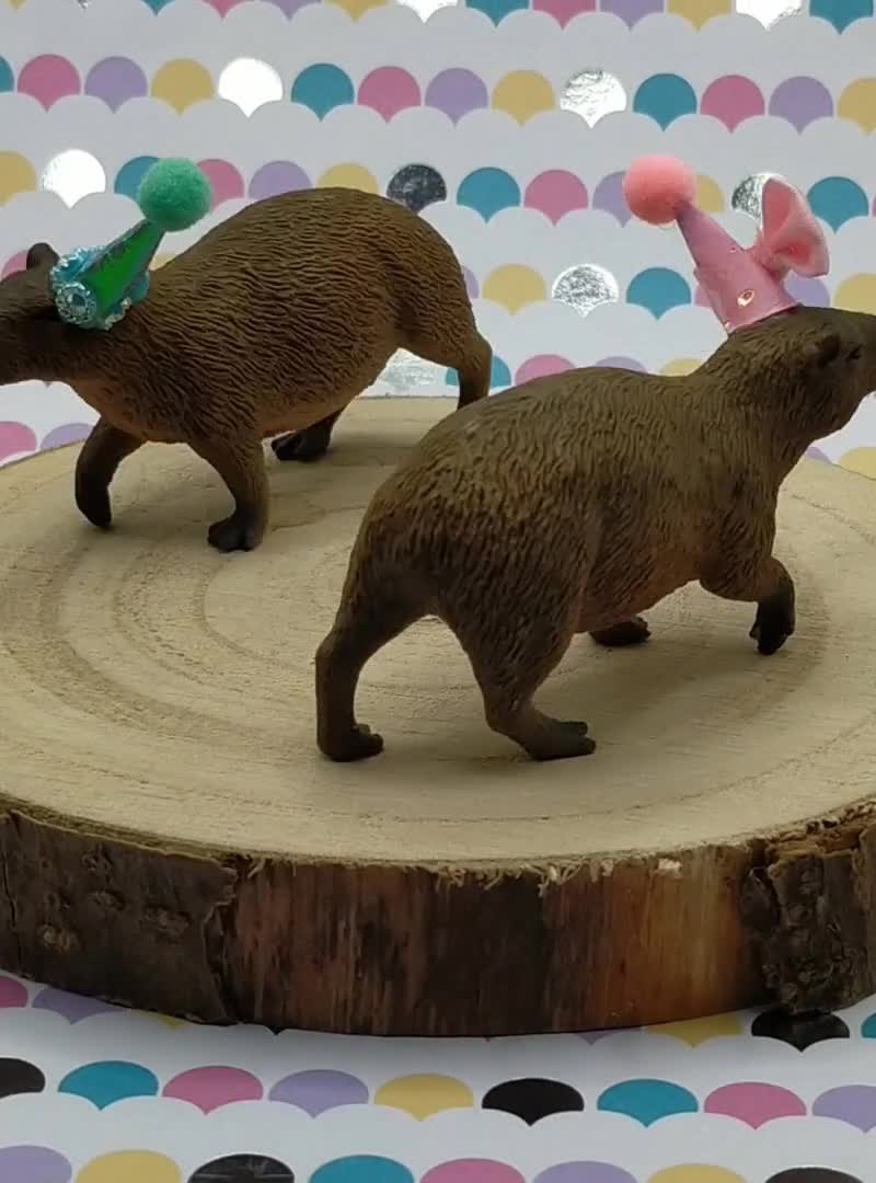 Capybara Cake Topper | Cake Topper | Party Decoration | Party Animal |  Party Hats | Capybara Gift | Zoo Theme | Animal Cake Decoration