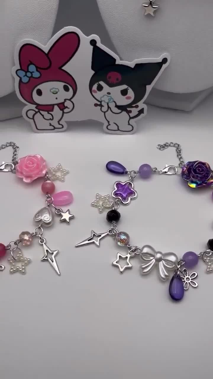 CHENLING, Collana riflettente multifilo con perline e ciondolo con Kuromi
