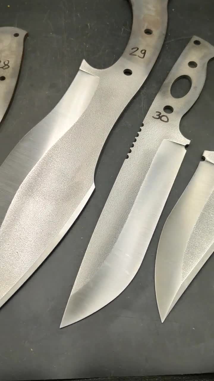 Messermeister Carbon Bunka 21 cm