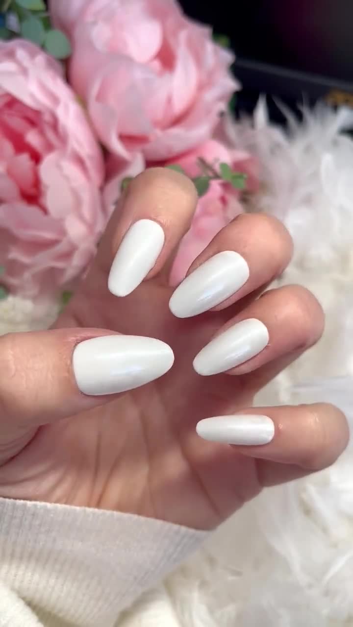 Guoguo Press On Nails White Snowflake Coffin Fake Nails Christmas False  Nails Full Cover Acrylic Nails For Women And Teen Girls | Fruugo TR